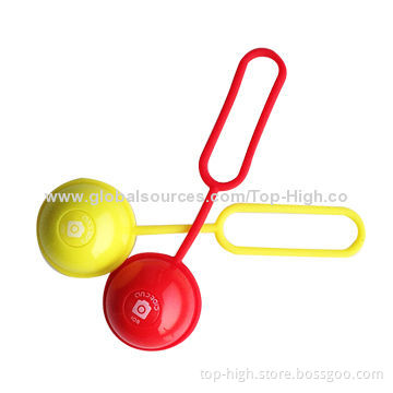 2014 Top Sale Travel Partner Remote Control Wireless Bluetooth Shutter Ball for iPhone 6 and Samsung